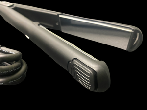 Titanium pro flat iron